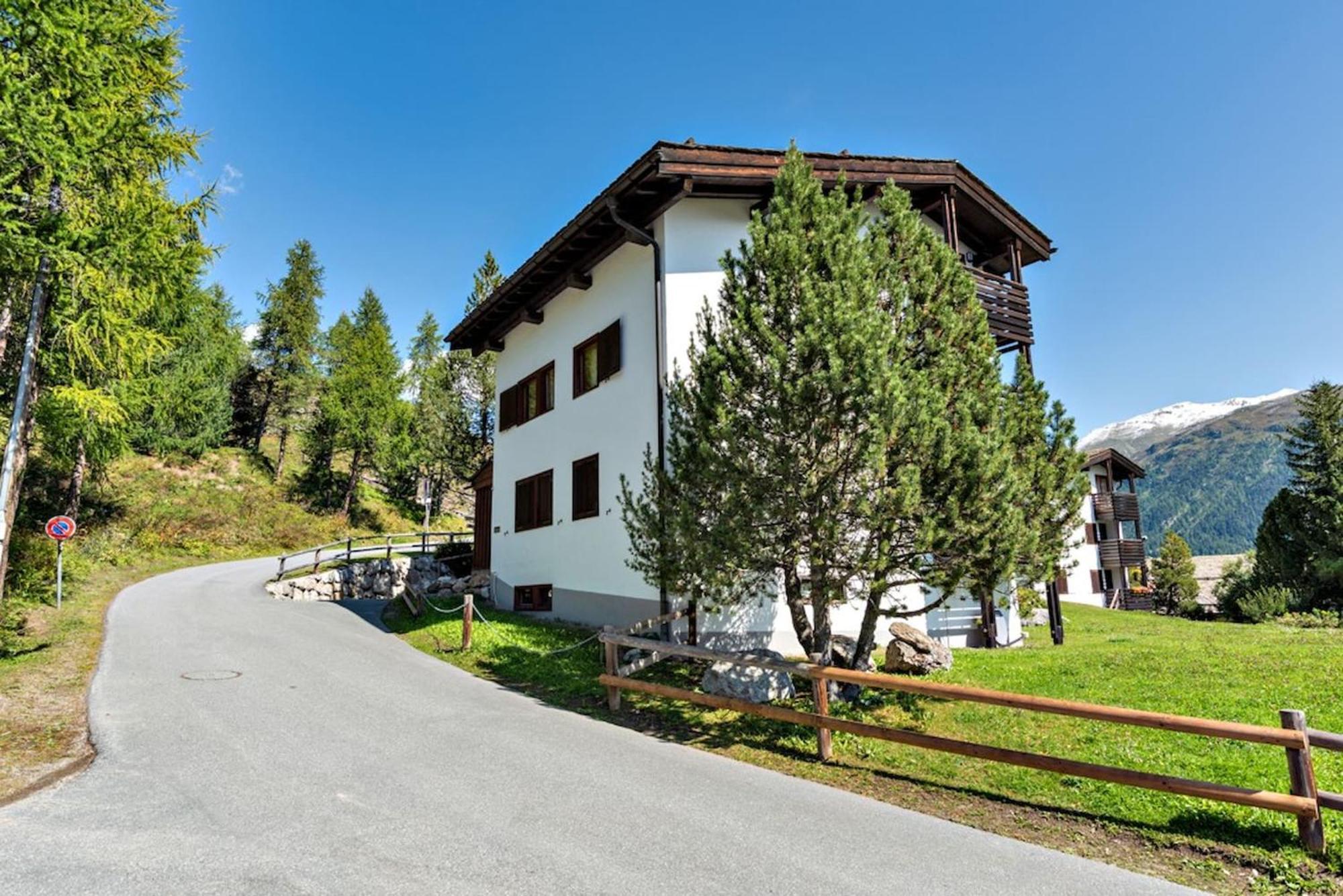 Chesa Trisur - Celerina Apartment Celerina/Schlarigna Exterior photo